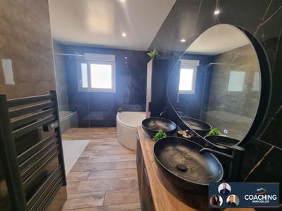 Maison - 100 m² - 5 pièces