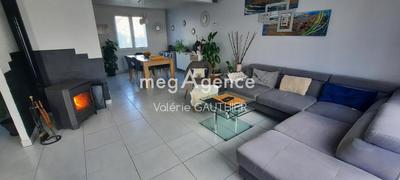 Maison - 87 m² - 4 pièces
