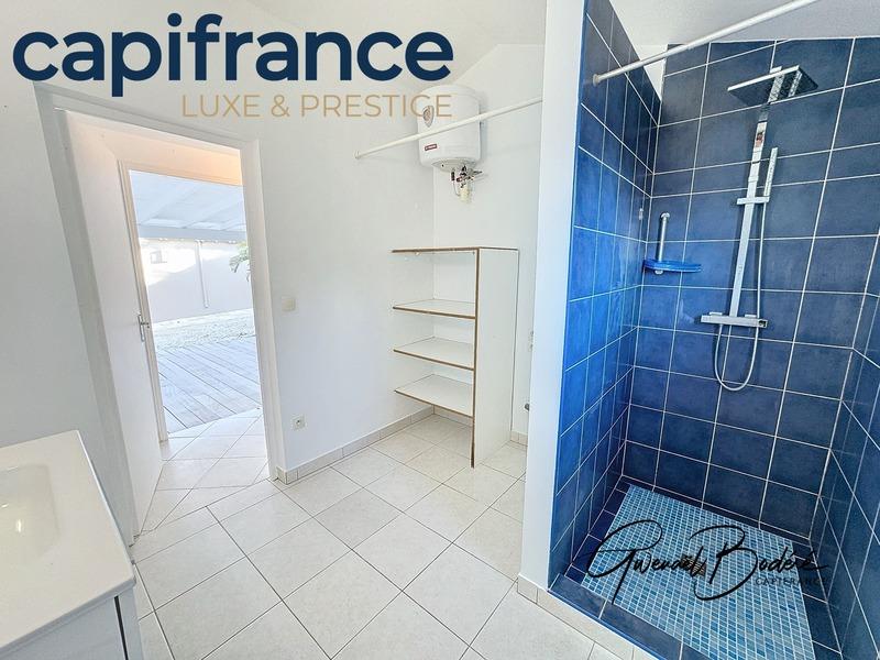 Villa - 185 m² - 6 pièces