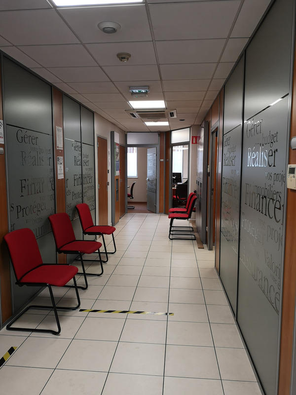 Local commercial - 265 m² - 2 pièces