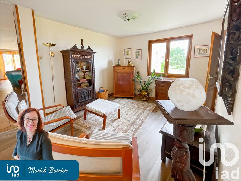 Maison - 208 m² - 8 pièces