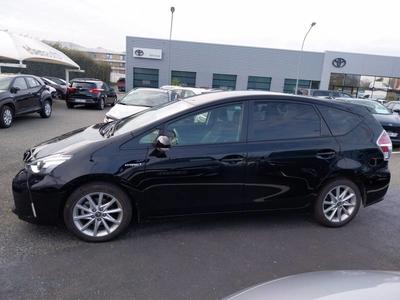 Toyota Prius + 136h SkyView