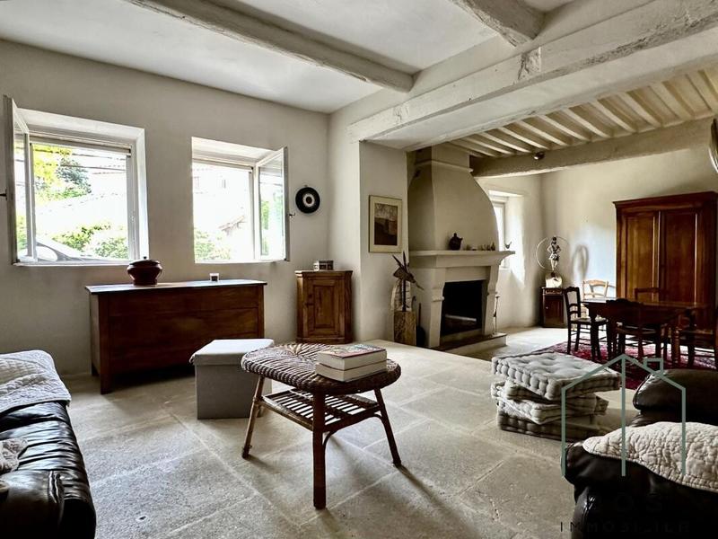 Maison - 193 m² - 5 pièces
