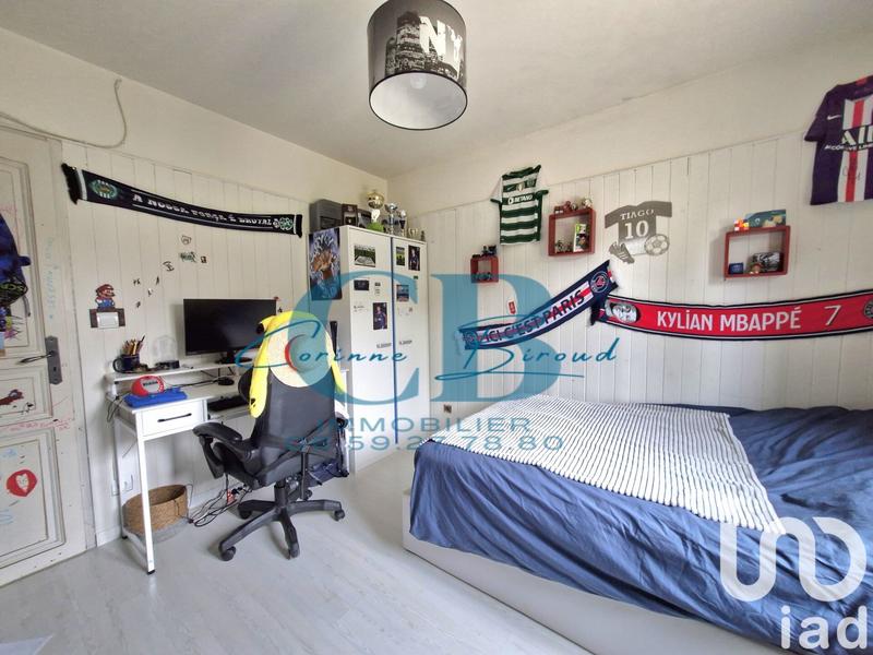 Maison - 94 m² - 5 pièces