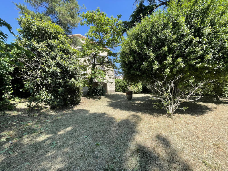 Maison - 364 m² - 7 pièces