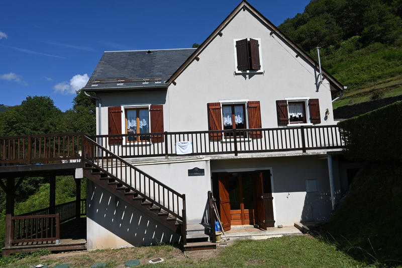 Maison - 131 m² - 9 pièces