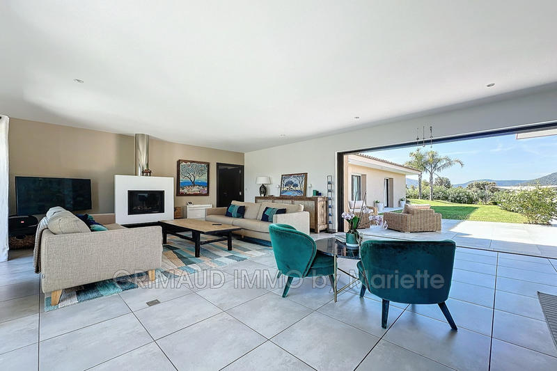 Villa - 180 m² - 6 pièces