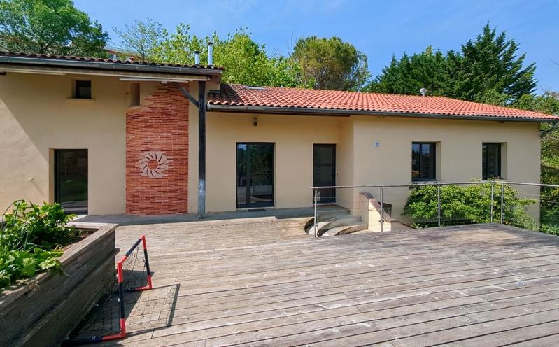 Maison - 160 m² - 6 pièces