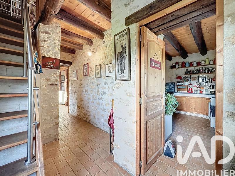 Maison - 101 m² - 4 pièces