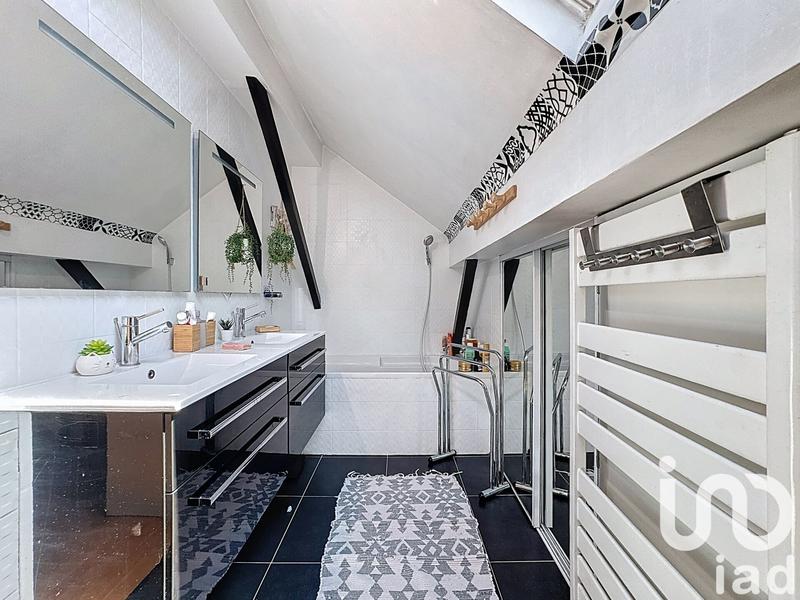 Maison - 150 m² - 6 pièces