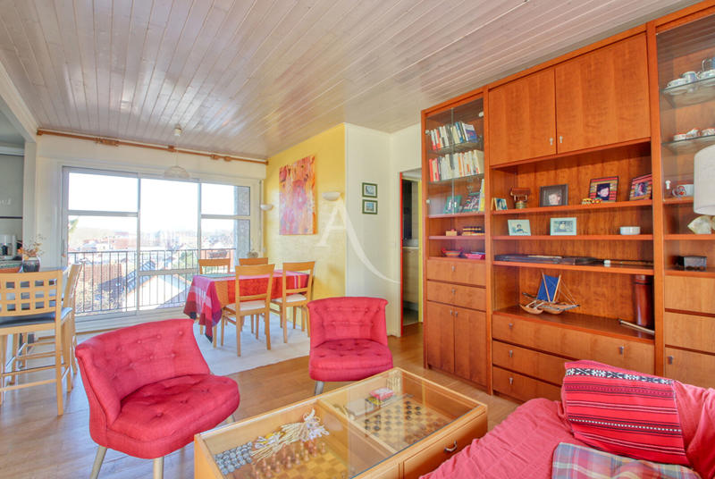 Appartement - 86 m² - 5 pièces