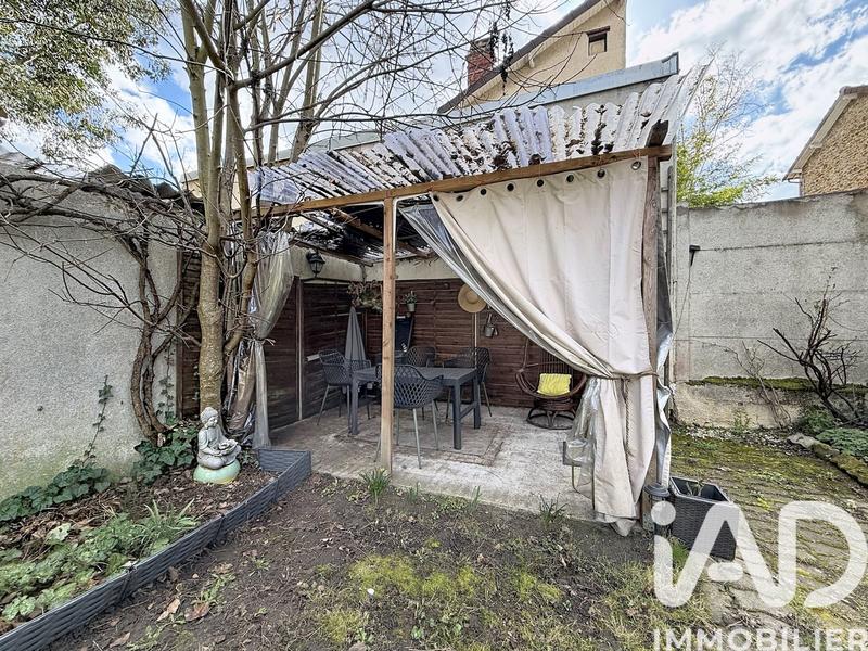 Maison - 60 m² - 4 pièces