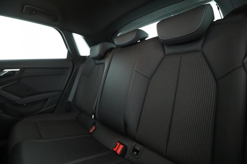 Audi A3 sportback 30 Tfsi mHEV s line s tronic 110 ch