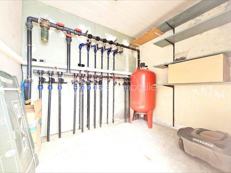 Maison traditionnelle - 196 m² - 5 pièces