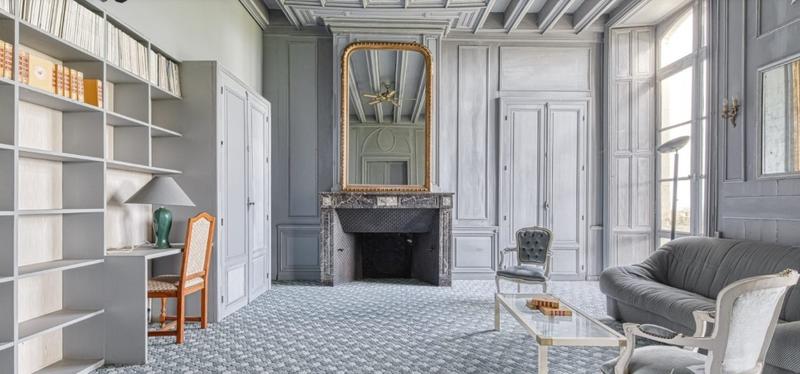 Manoir - 1 900 m² - 30 pièces