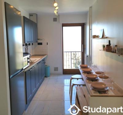 Chambre - 12 m² - 1 pièce