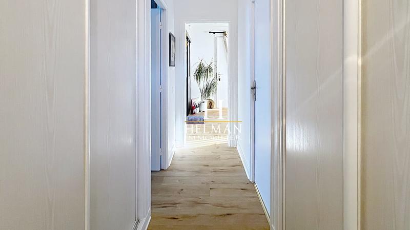 Appartement - 127 m² - 4 pièces