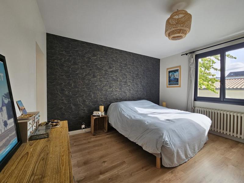 Maison - 273 m² - 10 pièces