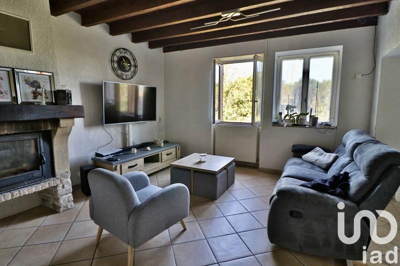Maison - 199 m² - 8 pièces