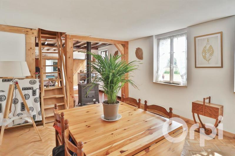 Maison - 102 m² - 4 pièces