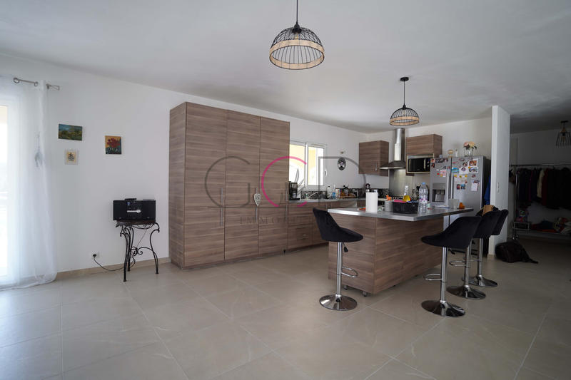 Maison - 167 m² - 4 pièces