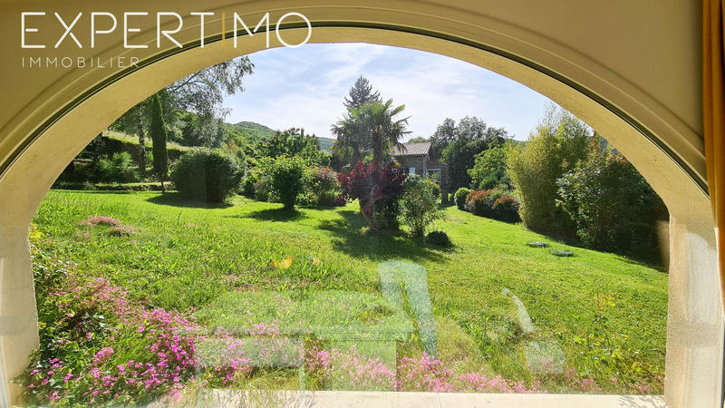 Mas - 275 m² - 9 pièces