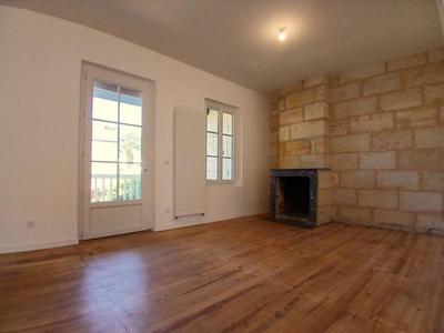 Maison - 86 m² - 3 pièces