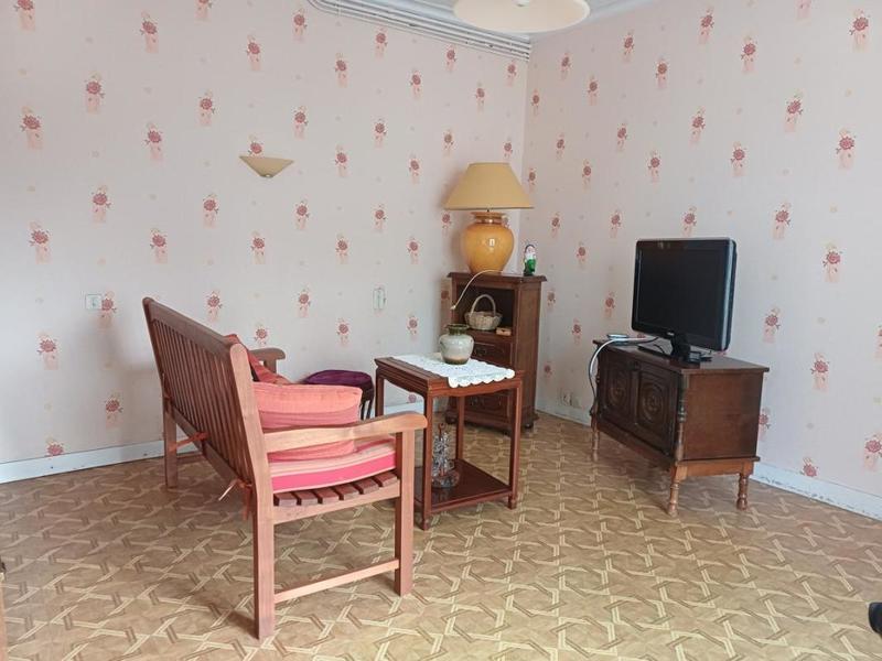 Propriété - 98 m² - 5 pièces