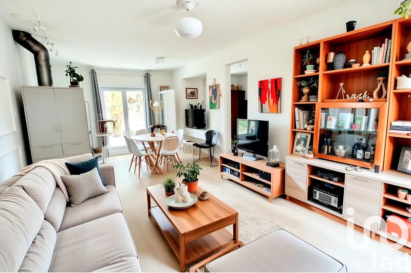 Maison - 255 m² - 8 pièces