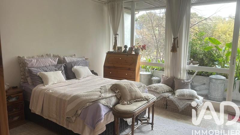 Appartement - 102 m² - 4 pièces