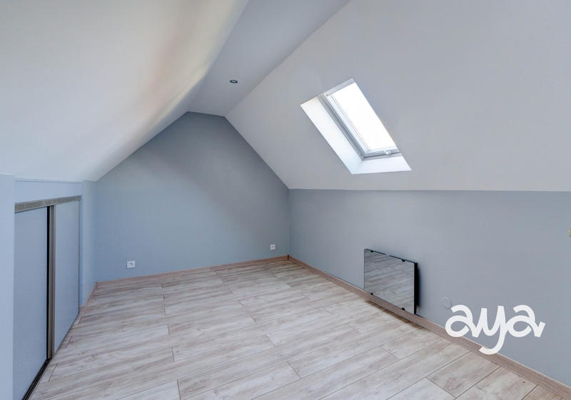 Maison - 177 m² - 6 pièces