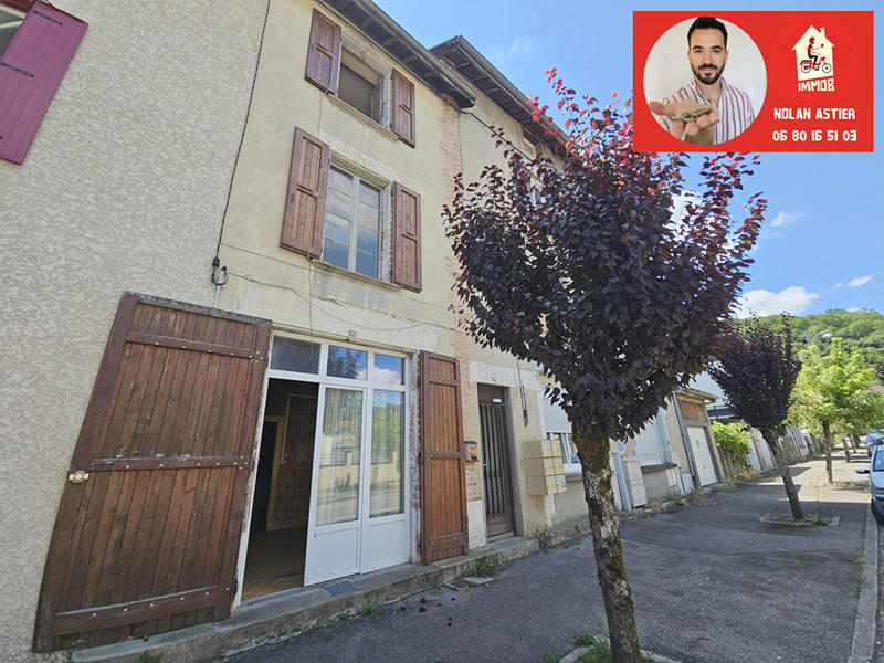 Maison - 92 m² - 5 pièces