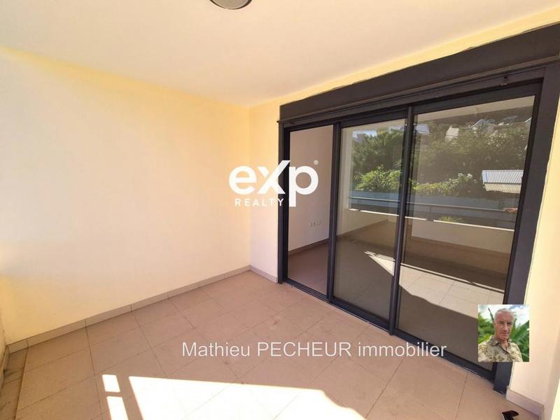 Duplex - 76 m² - 4 pièces