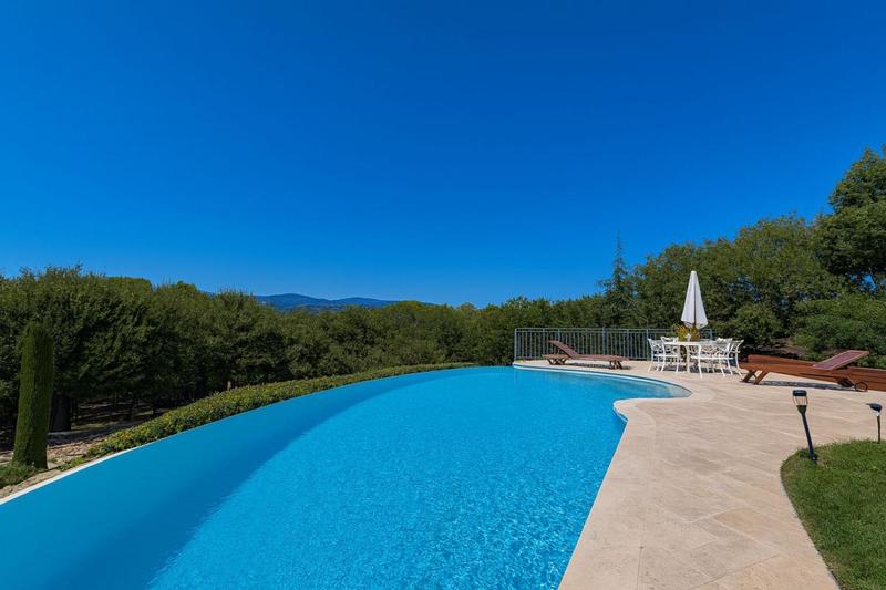 Maison - 150 m² - 4 pièces