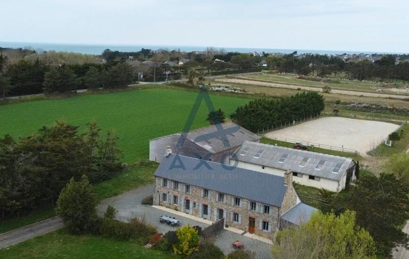 Haras - 220 m² - 7 pièces