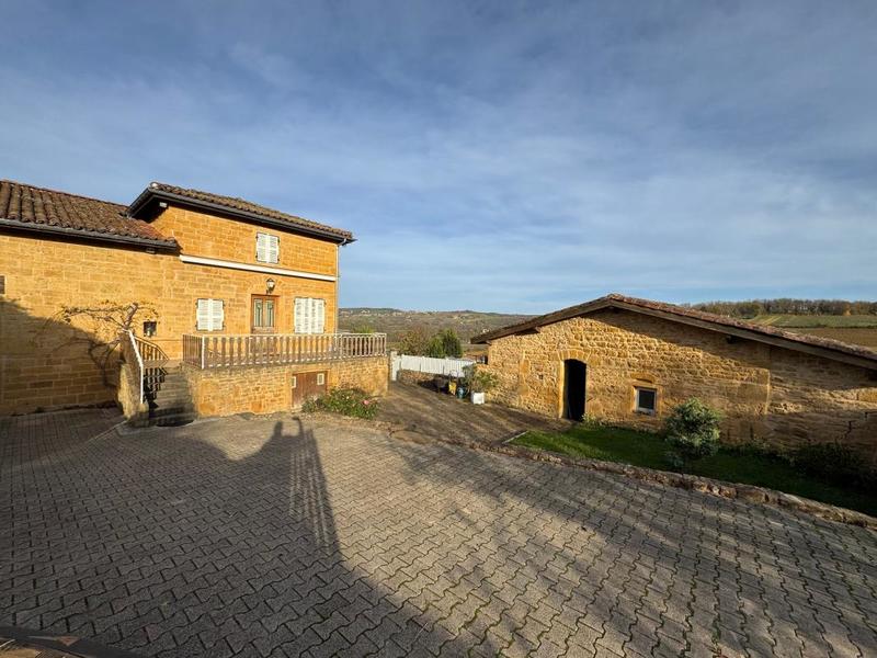 Demeure - 198 m² - 7 pièces