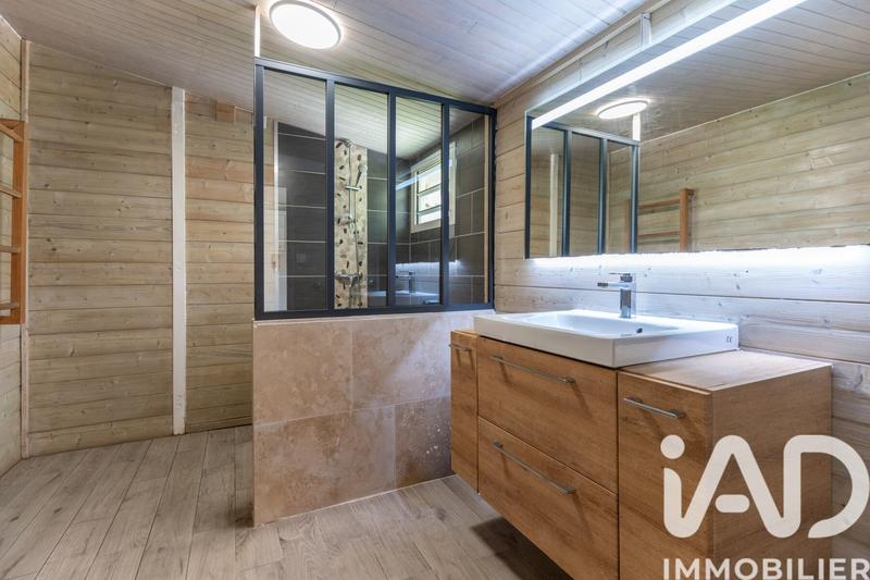 Maison - 120 m² - 4 pièces