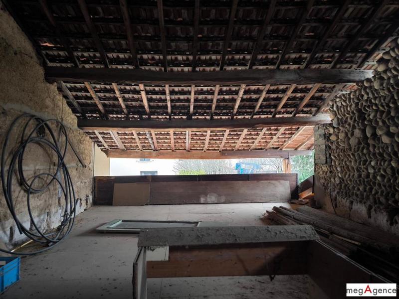 Propriété - 185 m² - 6 pièces