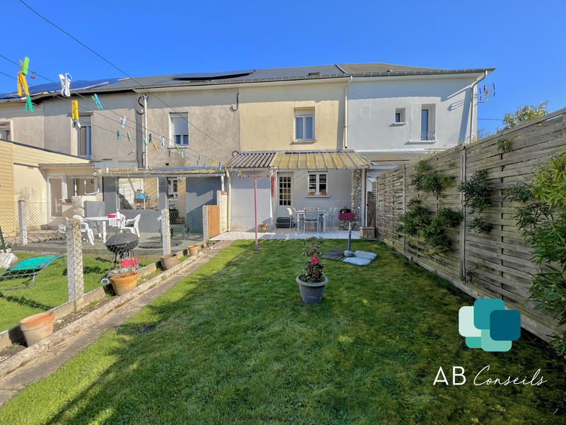 Maison - 84 m² - 4 pièces