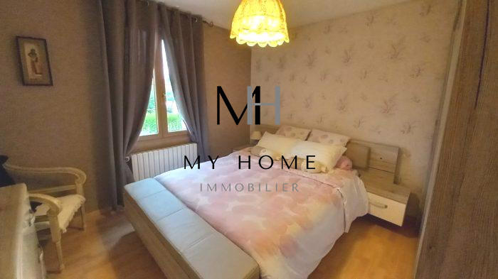 Maison - 141 m² - 5 pièces