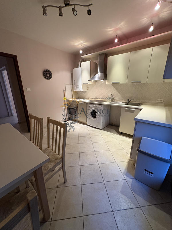 Appartement - 89 m² - 4 pièces