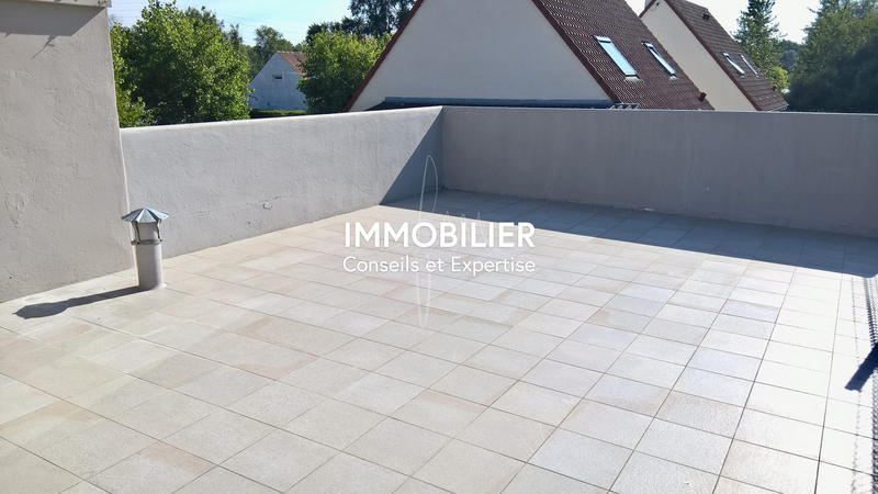 Maison - 183 m² - 9 pièces