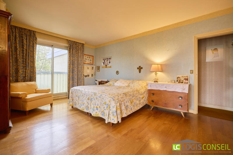 Appartement - 163 m² - 5 pièces