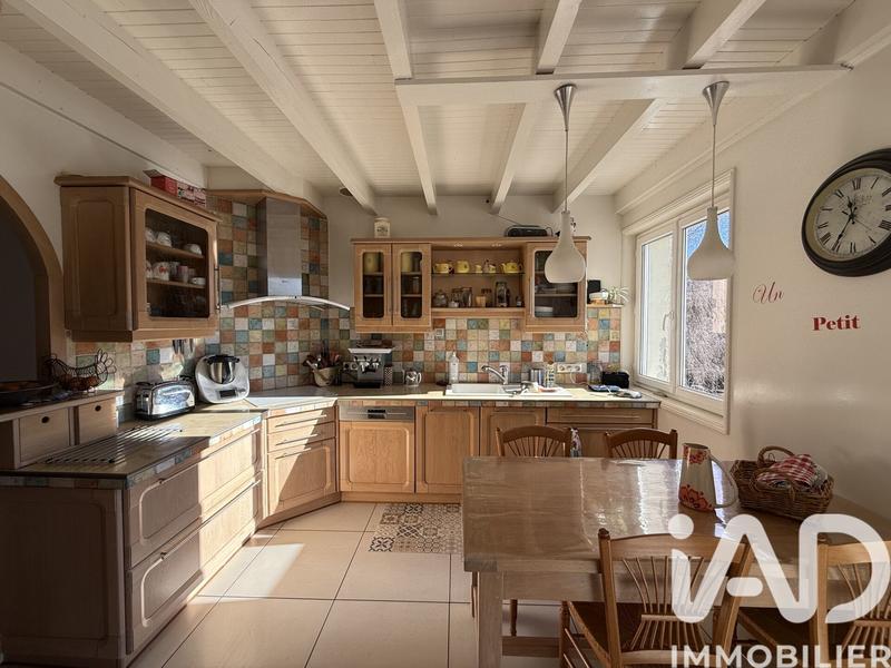 Maison - 170 m² - 7 pièces