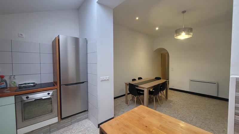 Maison - 90 m² - 6 pièces