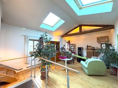 Maison - 102 m² - 4 pièces