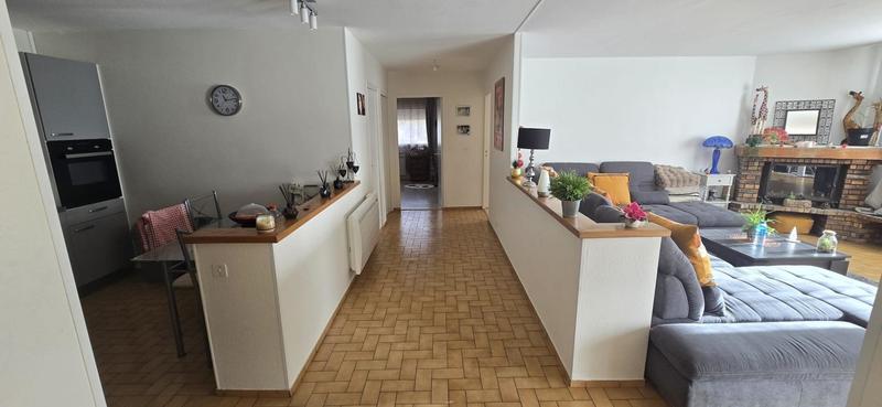 Local commercial - 900 m² - 14 pièces