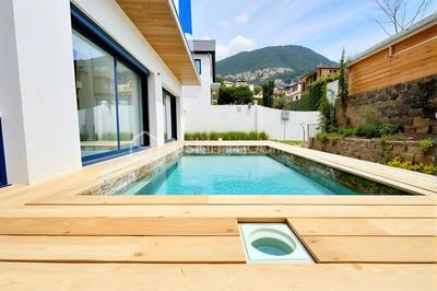 Maison - 120 m² - 4 pièces