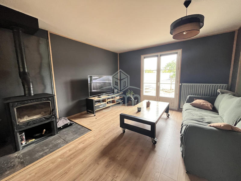 Maison traditionnelle - 157 m² - 6 pièces