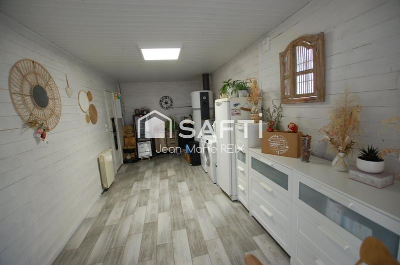 Maison - 285 m² - 6 pièces